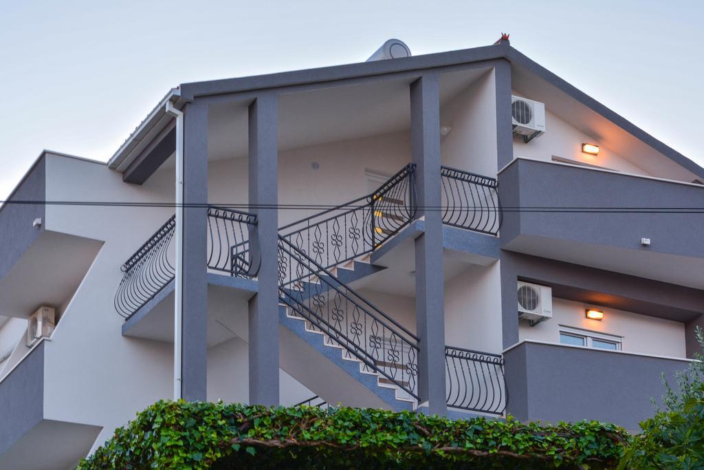 Luxury Apartments Villa Tea Trogir Exteriör bild