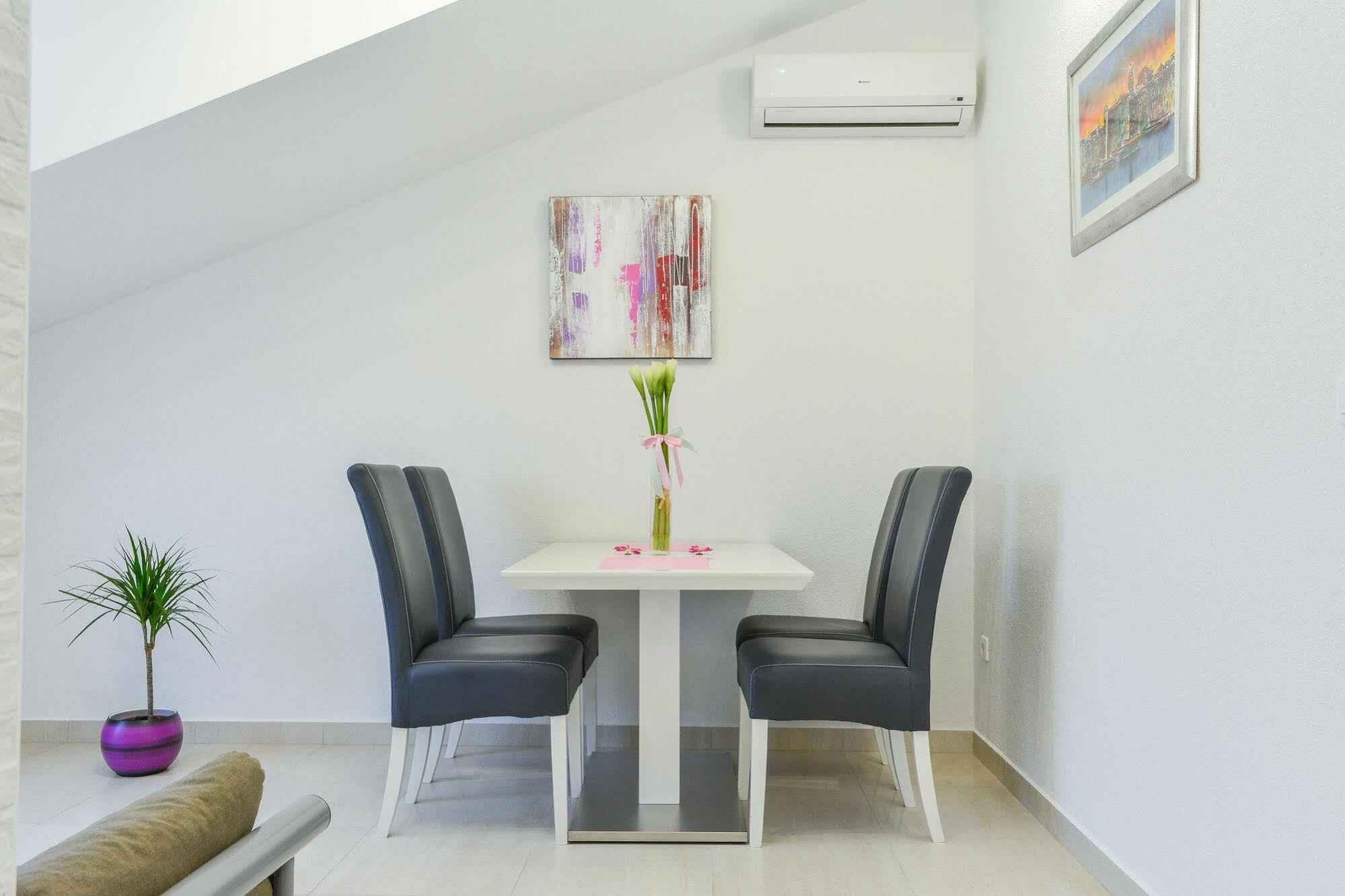 Luxury Apartments Villa Tea Trogir Exteriör bild