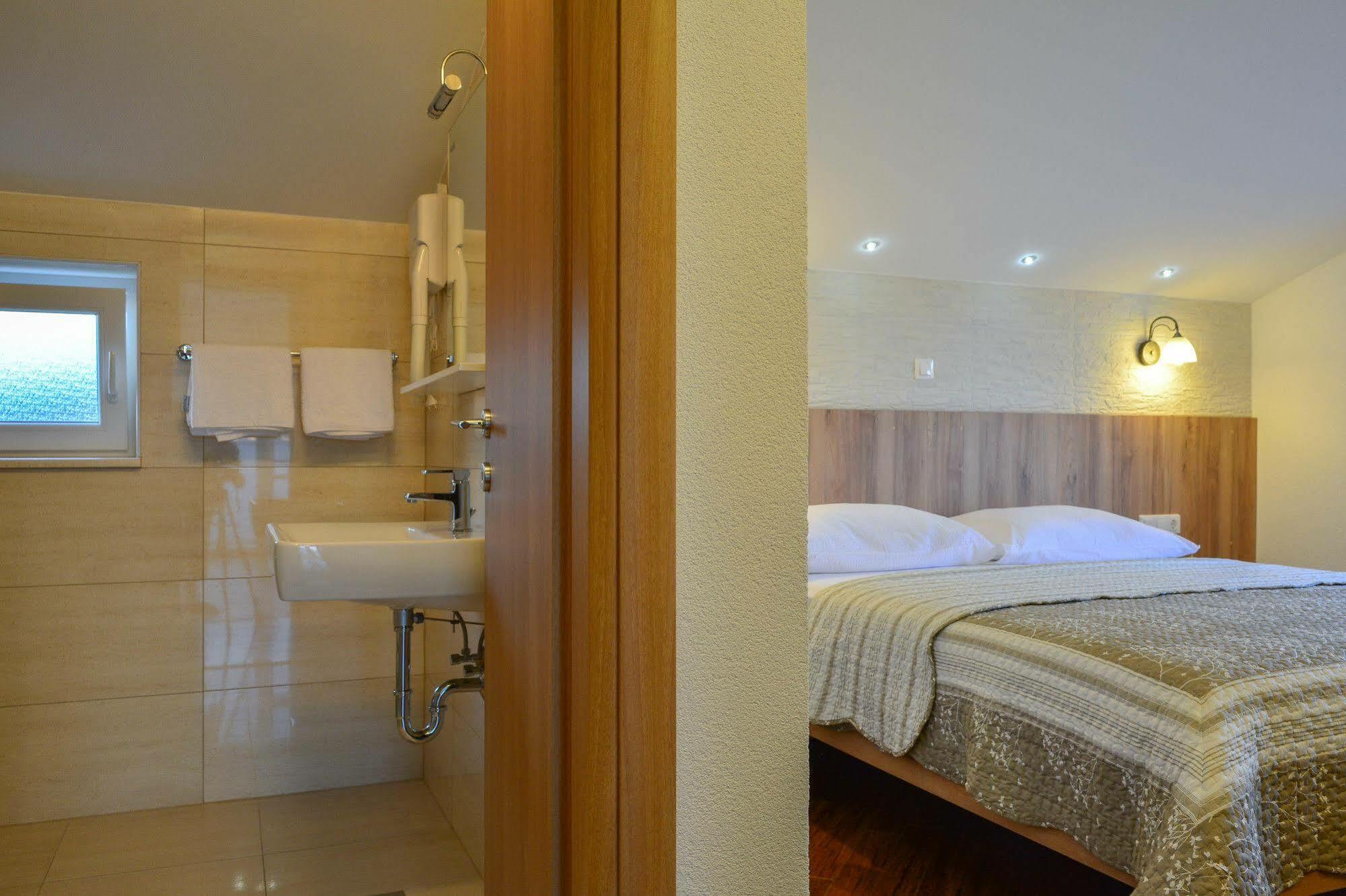 Luxury Apartments Villa Tea Trogir Exteriör bild