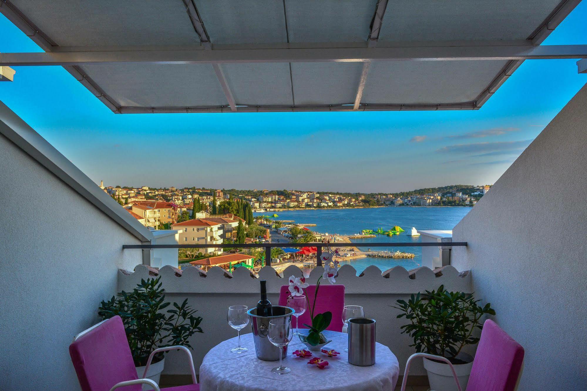 Luxury Apartments Villa Tea Trogir Exteriör bild